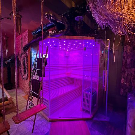 مبيت وإفطار Dunkirk Jungle Spa المظهر الخارجي الصورة