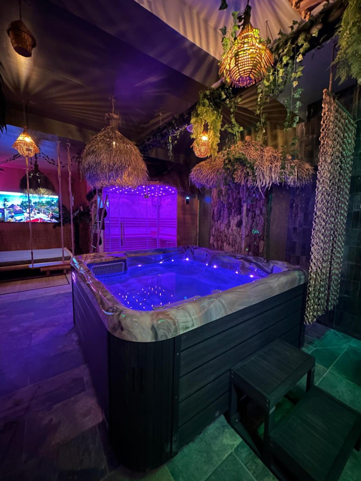 مبيت وإفطار Dunkirk Jungle Spa المظهر الخارجي الصورة